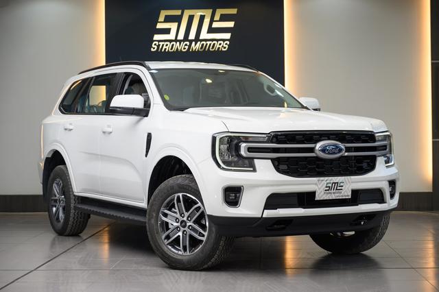 Ford Everest Standard XLS