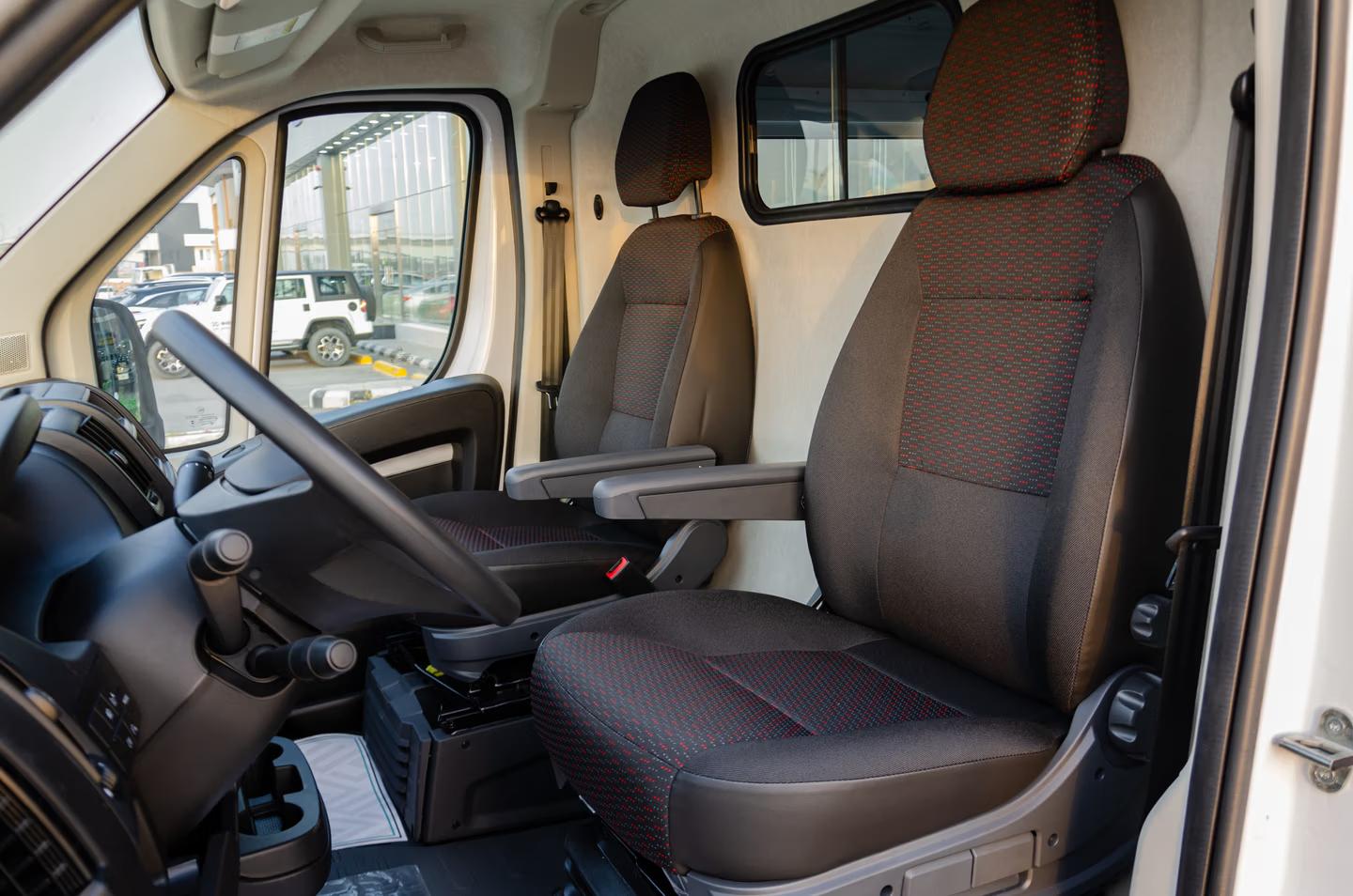 Peugeot Boxer L2H2