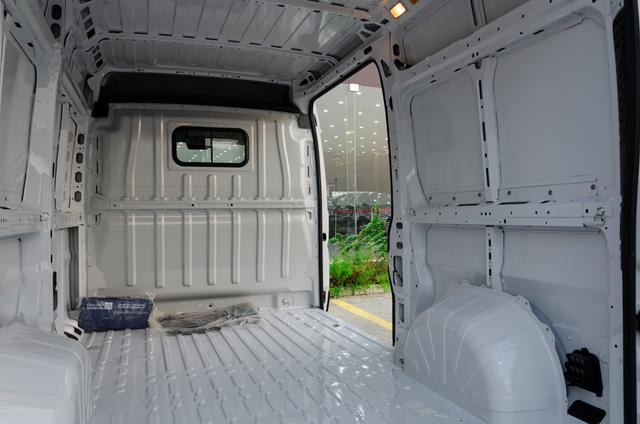 Peugeot Boxer L2H2