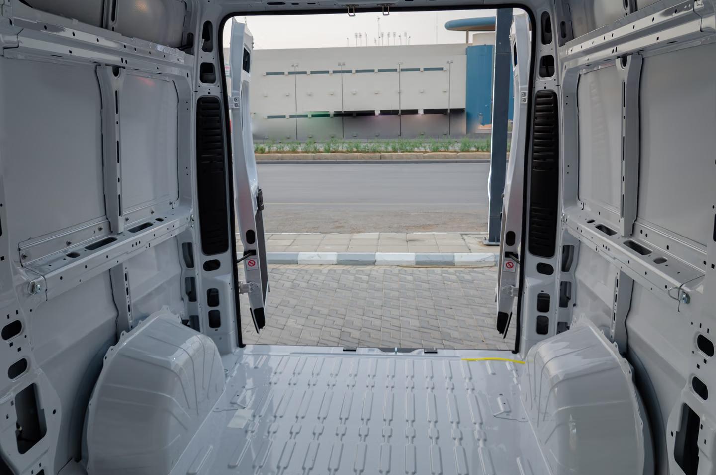 Peugeot Boxer L2H2