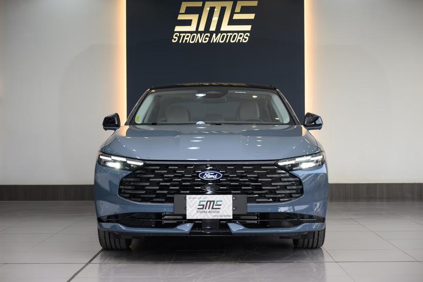 فورد تورس تيتانيوم الشكل الجديد