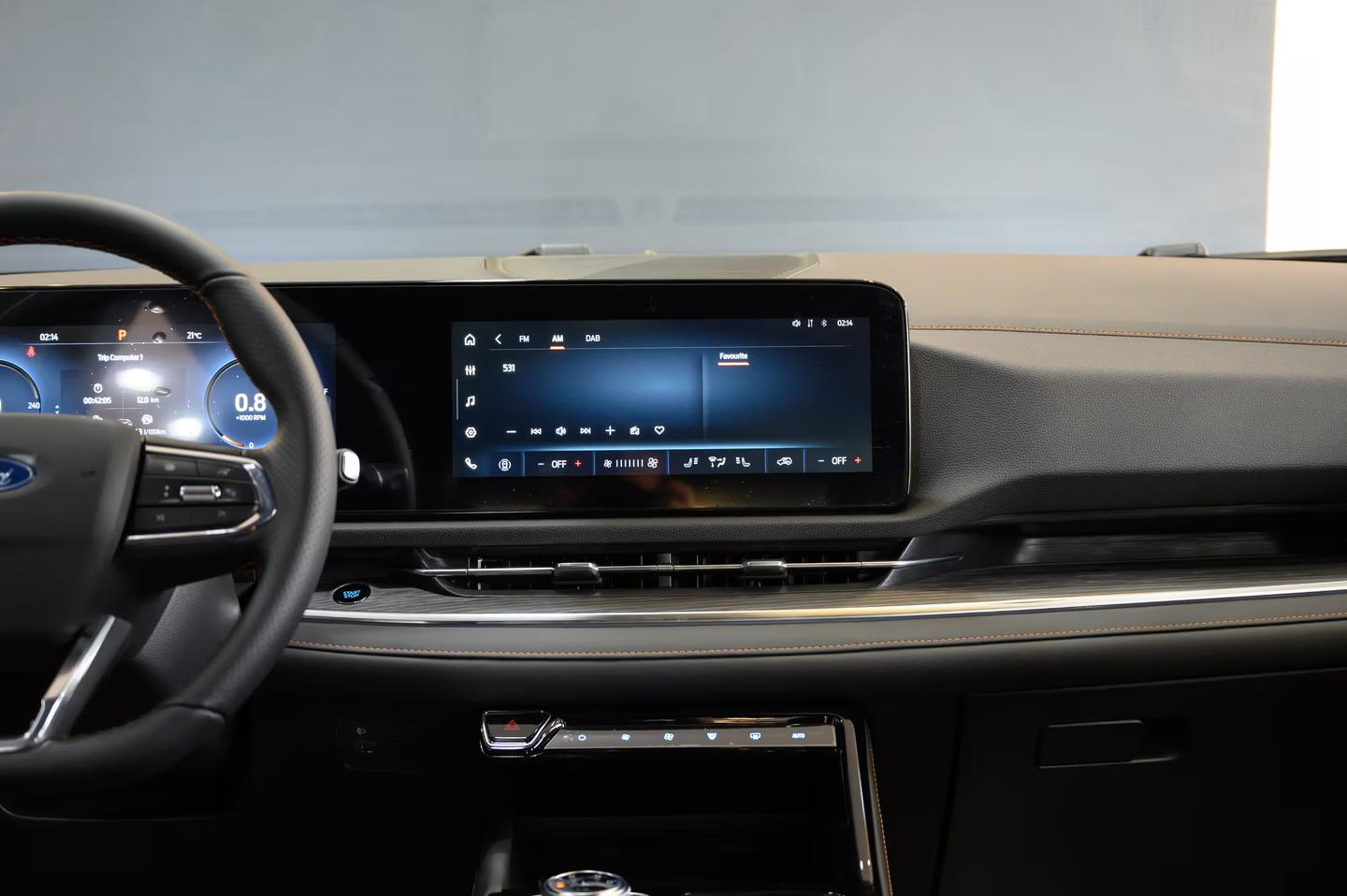 فورد تيربتوري تيتانيوم الشكل الجديد