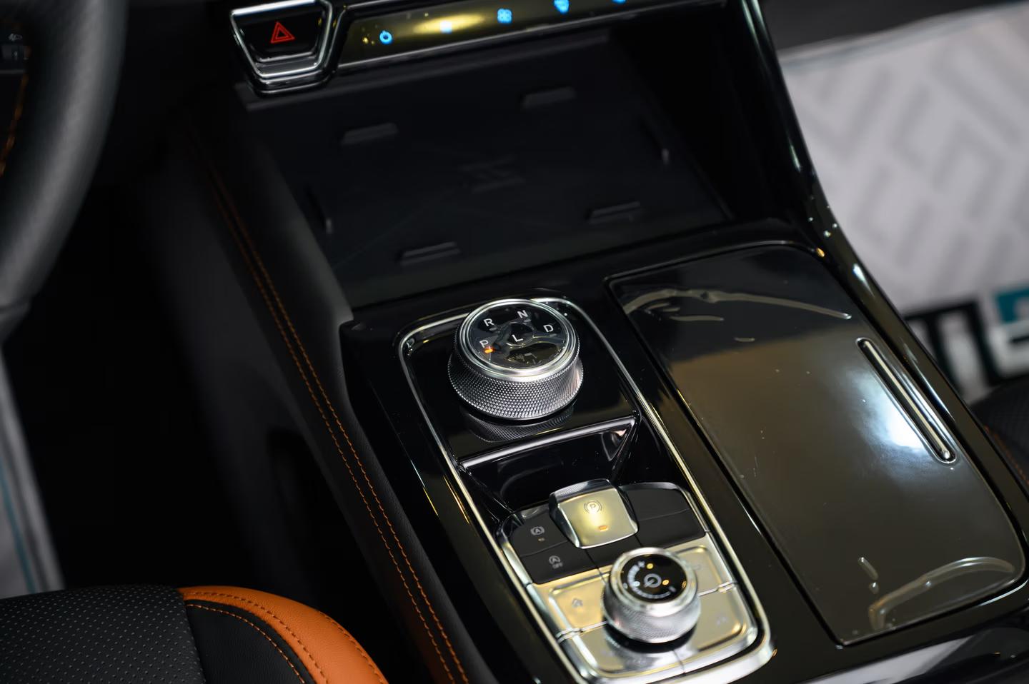 فورد تيربتوري تيتانيوم الشكل الجديد